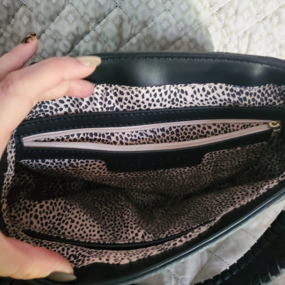 Purse - Picture 4 of 4